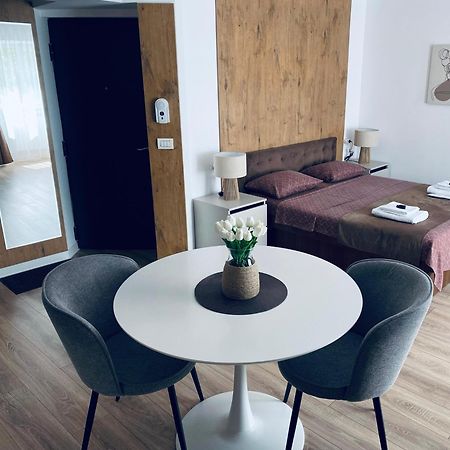 Central Luxury Apartment Iasi Eksteriør bilde