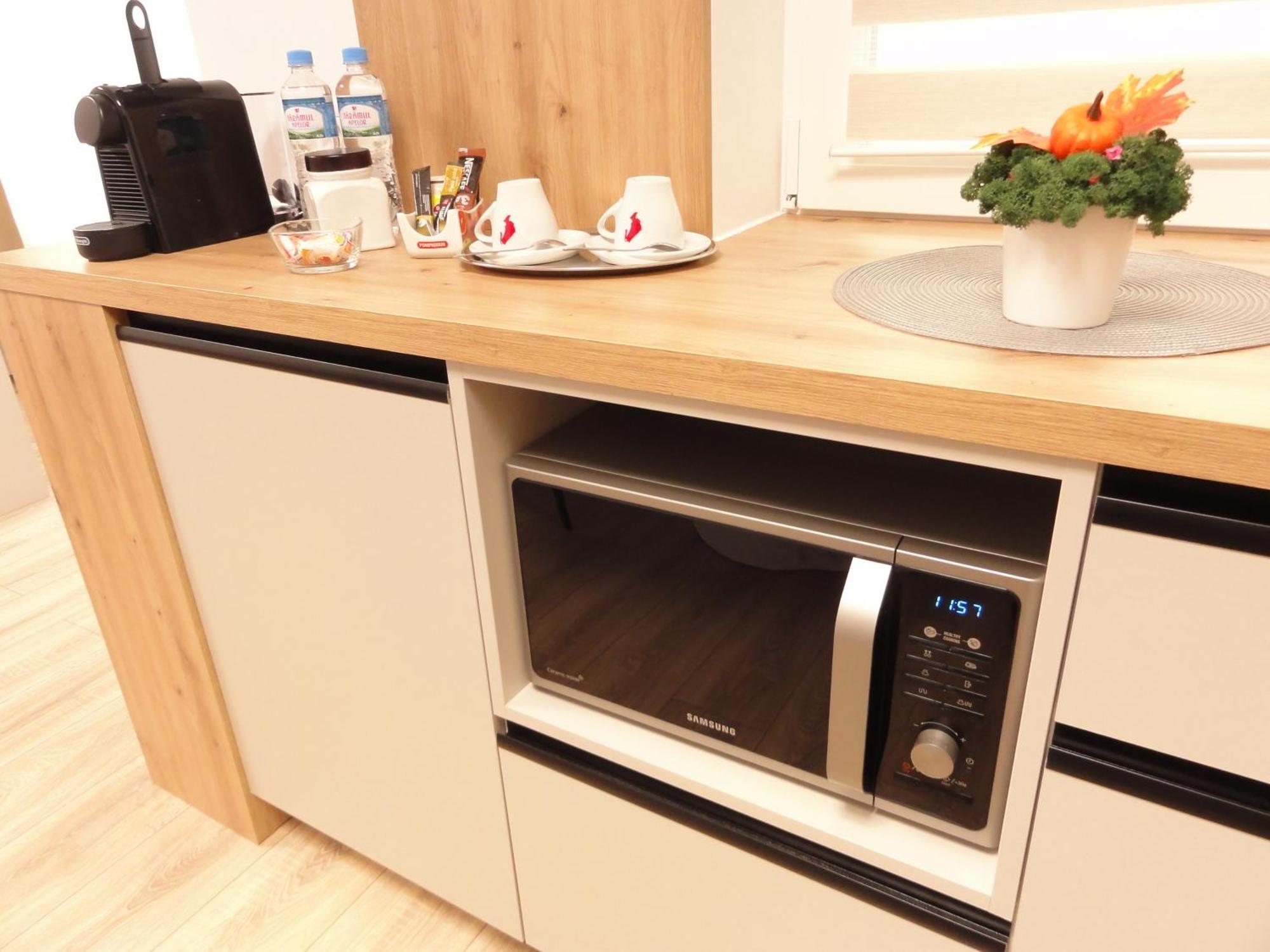 Central Luxury Apartment Iasi Eksteriør bilde